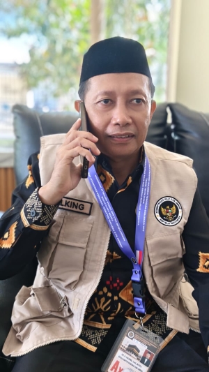  Dr. H. Halking, SH., M. Fil. I (Kepala Kantor Kementerian Haji dan Umrah Kota Baubau)