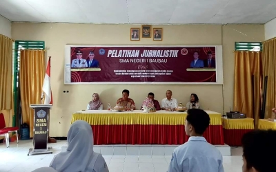 Pelatihan Jurnalis SMAN 1 Baubau yang diikuti 60 siswa sebagai Peserta